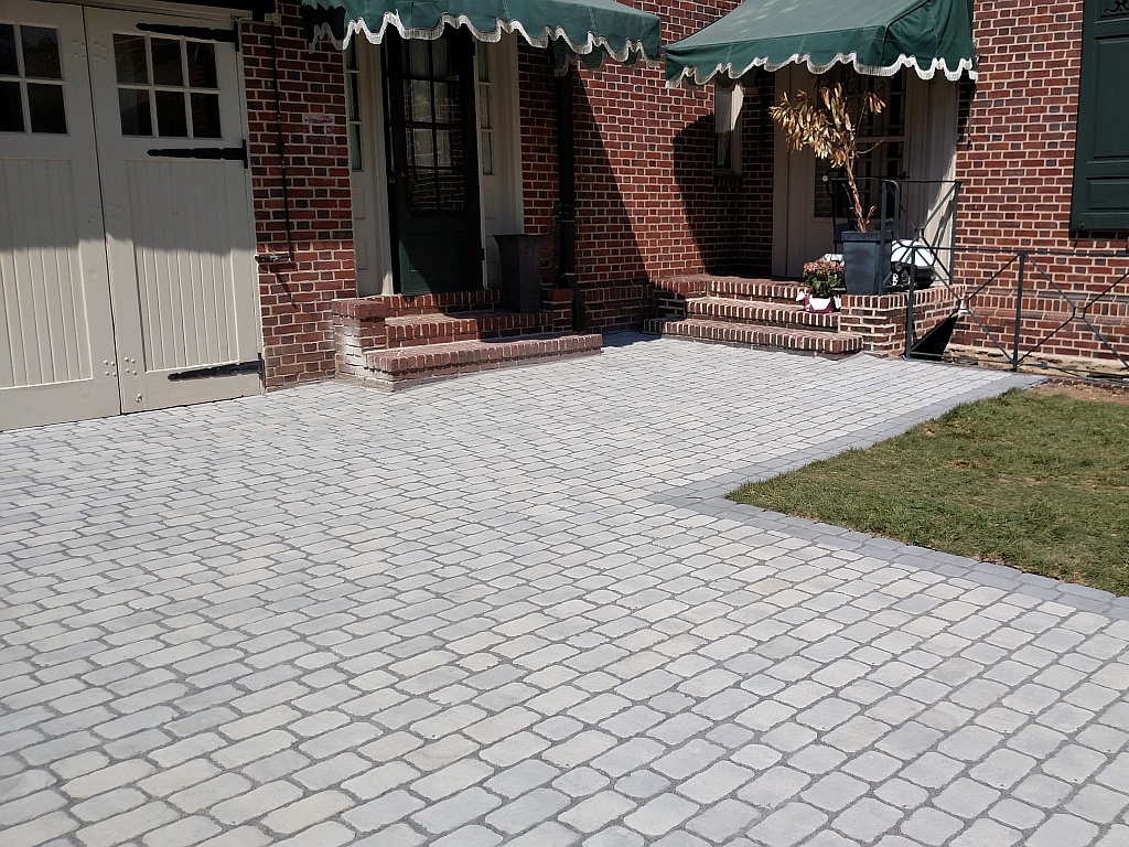 New-School Cobblestone Driveway